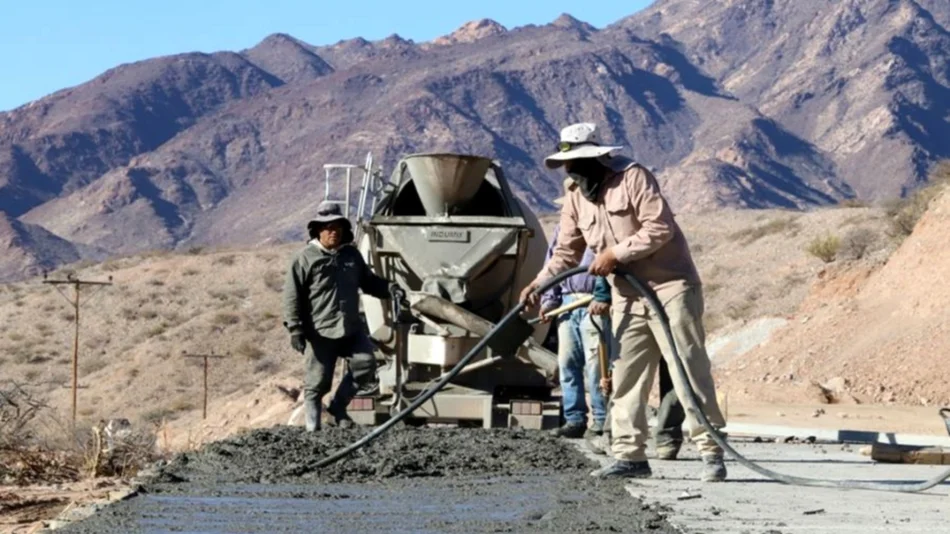 FOTOS. Así avanza la pavimentación de dos tramos de la ruta 40