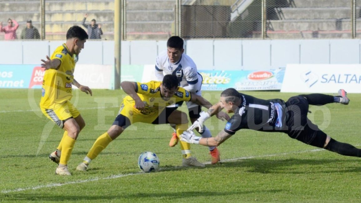 De local y con técnico nuevo, Juventud no salió del empate ante el último de la tabla
