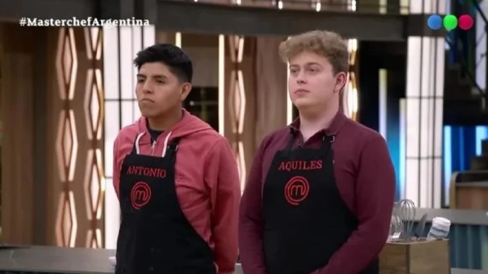 Antonio volvió a salvarse de la eliminación en Masterchef y busca un lugar en la gran final