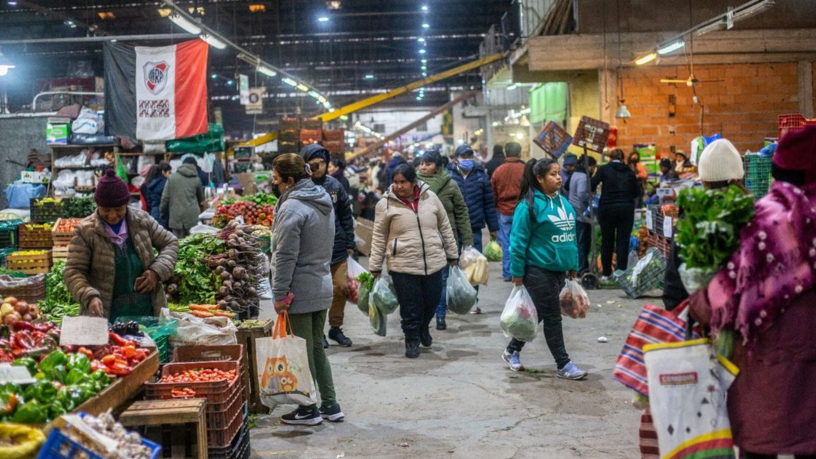 Caen las ventas en el comercio, con la excepción del turismo