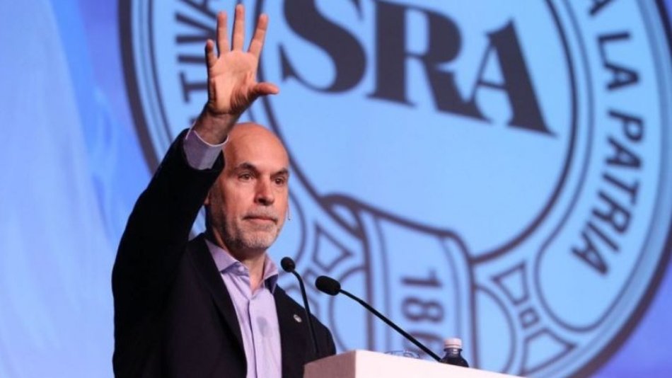 "El que diga que va a unificar el tipo de cambio el primer día no es serio", lanzó Larreta