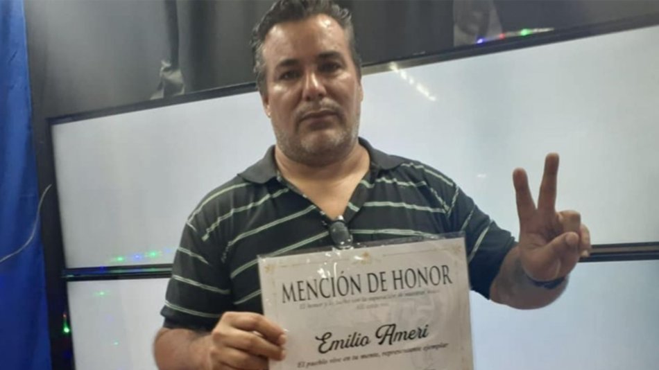 Confirmaron la condena al diputado salteño que beso los senos de su novia durante una sesión
