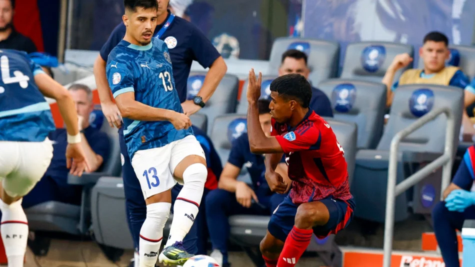Costa Rica le ganó 2-1 a Paraguay, pero no le alcanzó y quedó eliminado de la Copa América