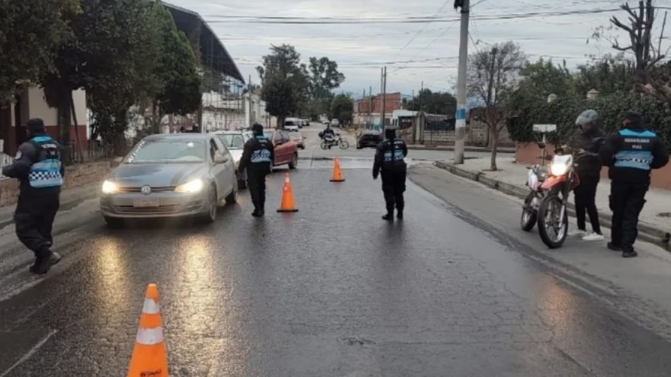 Durante el fin de semana se detectó a 83 conductores que circulaban con graduación alcohólica