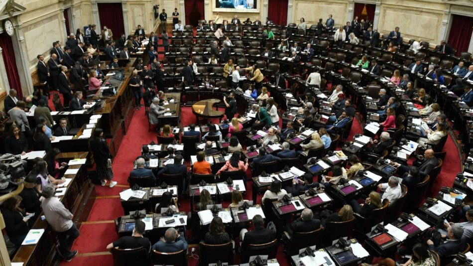  La oposición pone "peros" para eliminar las PASO
