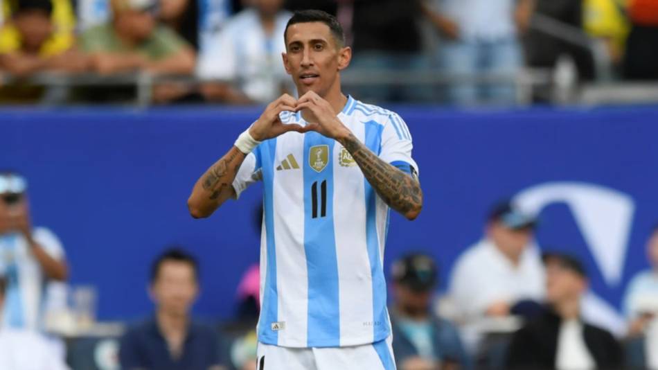 La esposa de Di María reveló que al "Fideo" le gustaría jugar unos minutos contra Chile