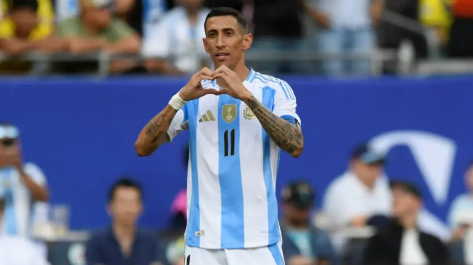 La esposa de Di María reveló que al "Fideo" le gustaría jugar unos minutos contra Chile