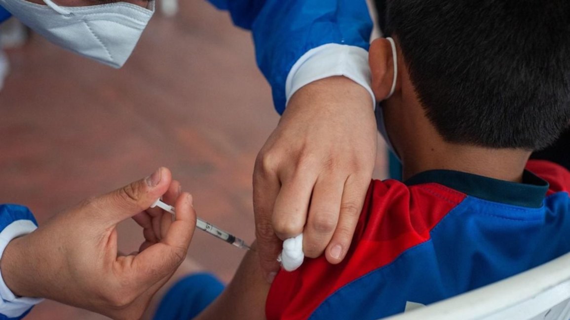 Recuerdan vacunas que deben tener los niños escolarizados