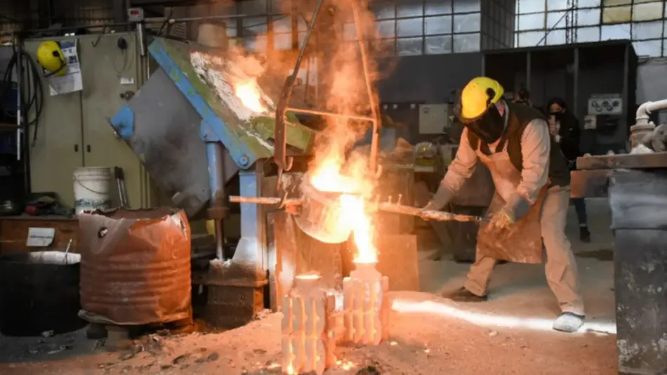 Industria pyme: volvió a caer fuerte en junio y acumuló un retroceso del 19,1% en el primer semestre del año