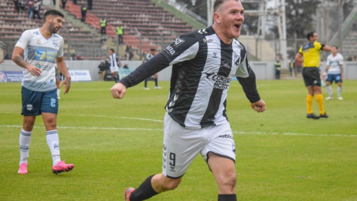 Central Norte espera por el goleador Germán Lesman