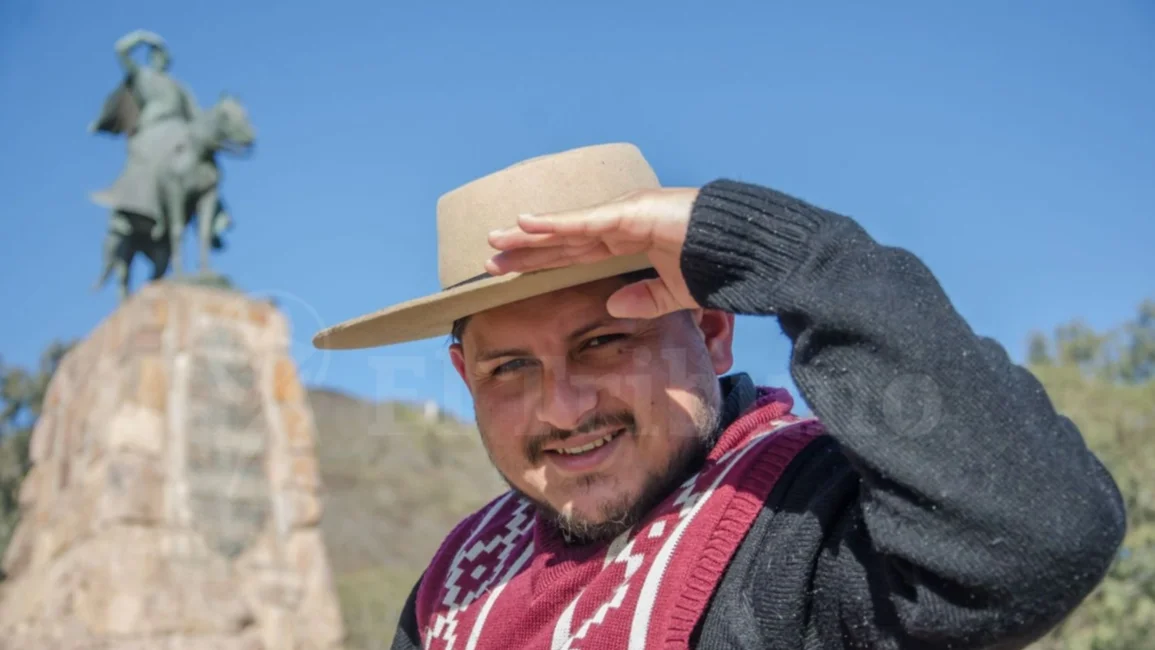 VIDEO. Dano Cuellar, el influencer que pasó de un pueblo salteño a codearse con L-Gante