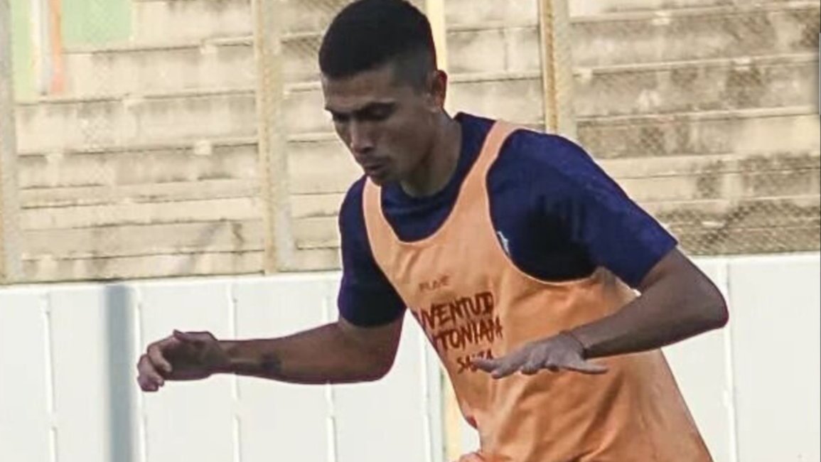 Espeche perdió a otro hombre en Juventud Antoniana 