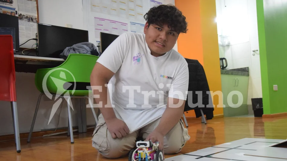 VIDEO. Un talento salteño al mundo: Dylan Gutiérrez competirá en el Mundial de Robótica 2025