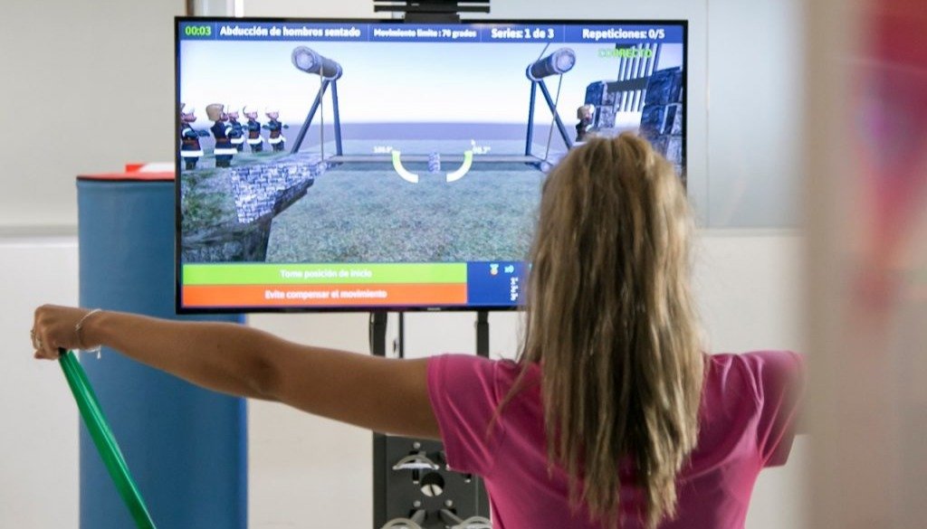 Rehabilitar jugando: UCASAL impulsa el cuidado de la salud desde una experiencia inmersiva