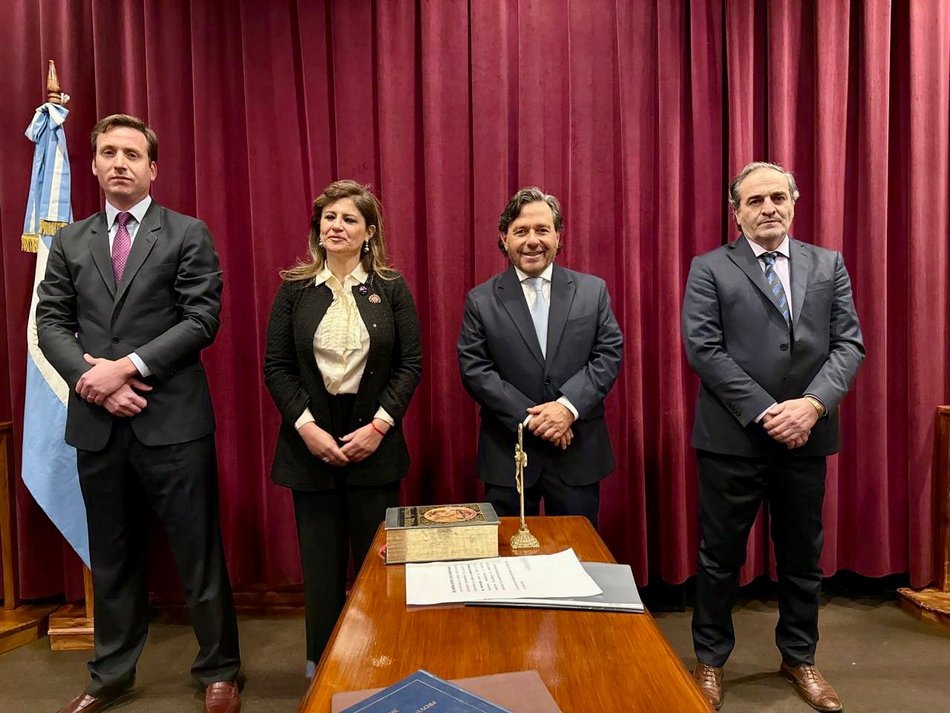 Gaspar Solá Usandivaras juró como Asesor General de Incapaces de la Provincia