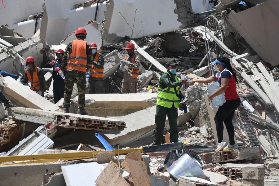 Venezuela: la cifra de fallecidos por los terremotos ya supera los 4.000