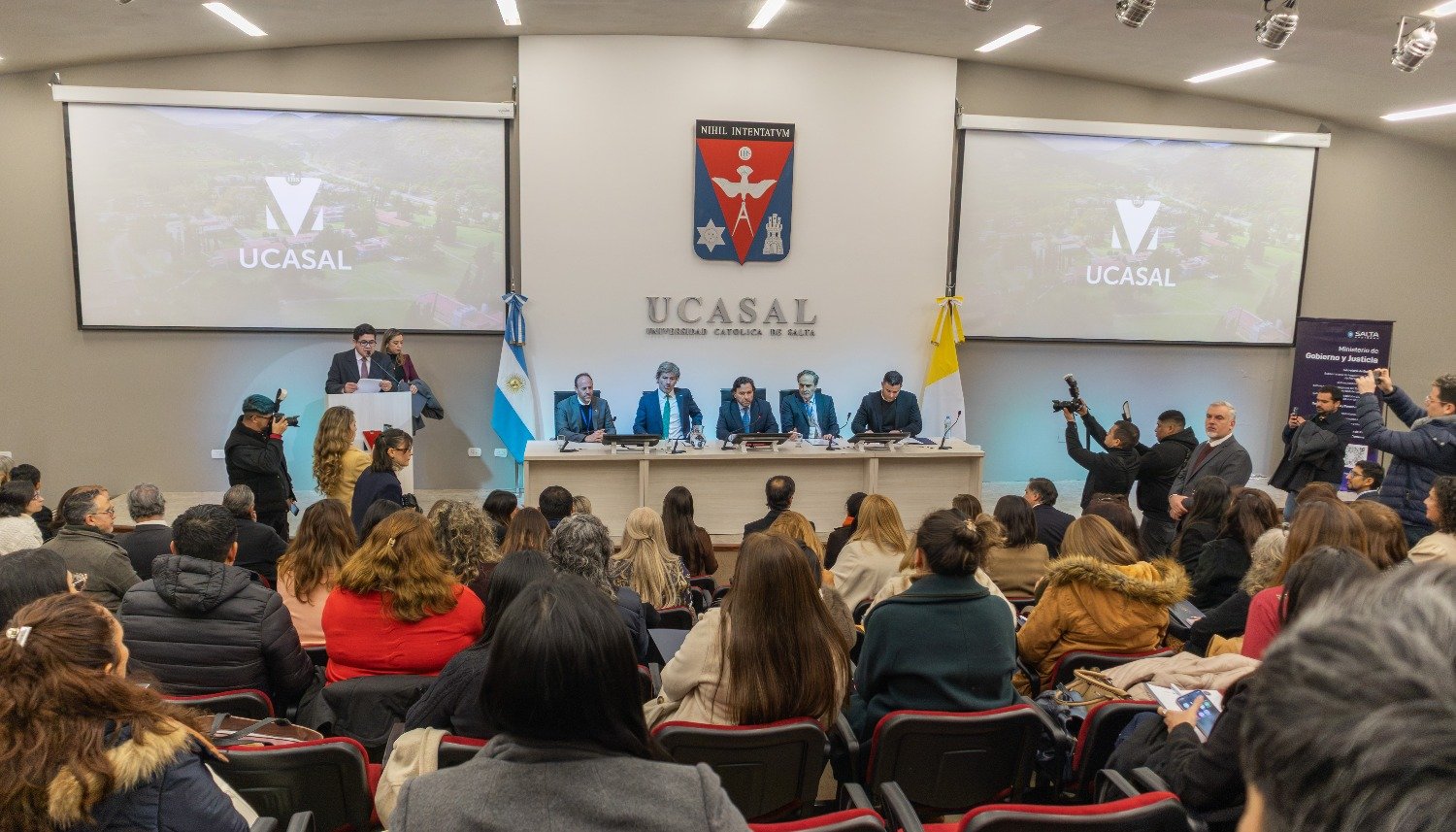 Mahiques y Sáenz impulsaron en UCASAL una agenda de diálogo y acceso a la justicia