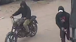 Motoqueros asaltan una gomería en la frontera