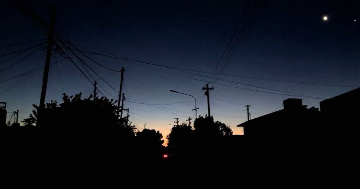 Cortes de luz afectaron este sábado a los barrios de zona sur, Cerrillos y Moldes