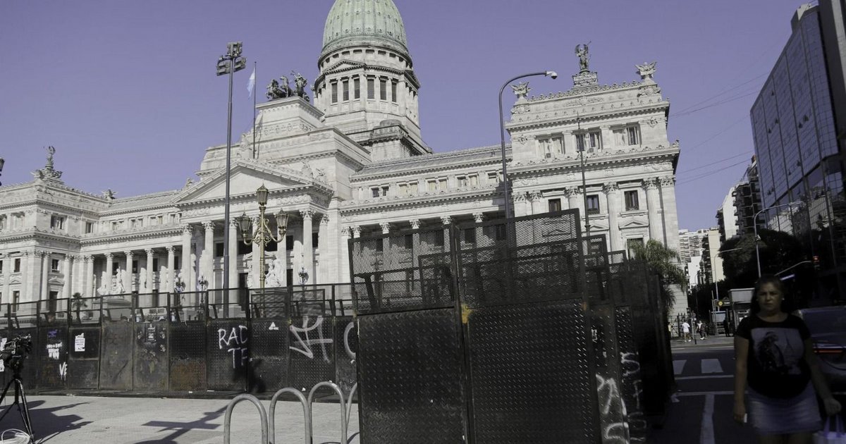 La Casa Rosada reordena su estrategia para sumar votos