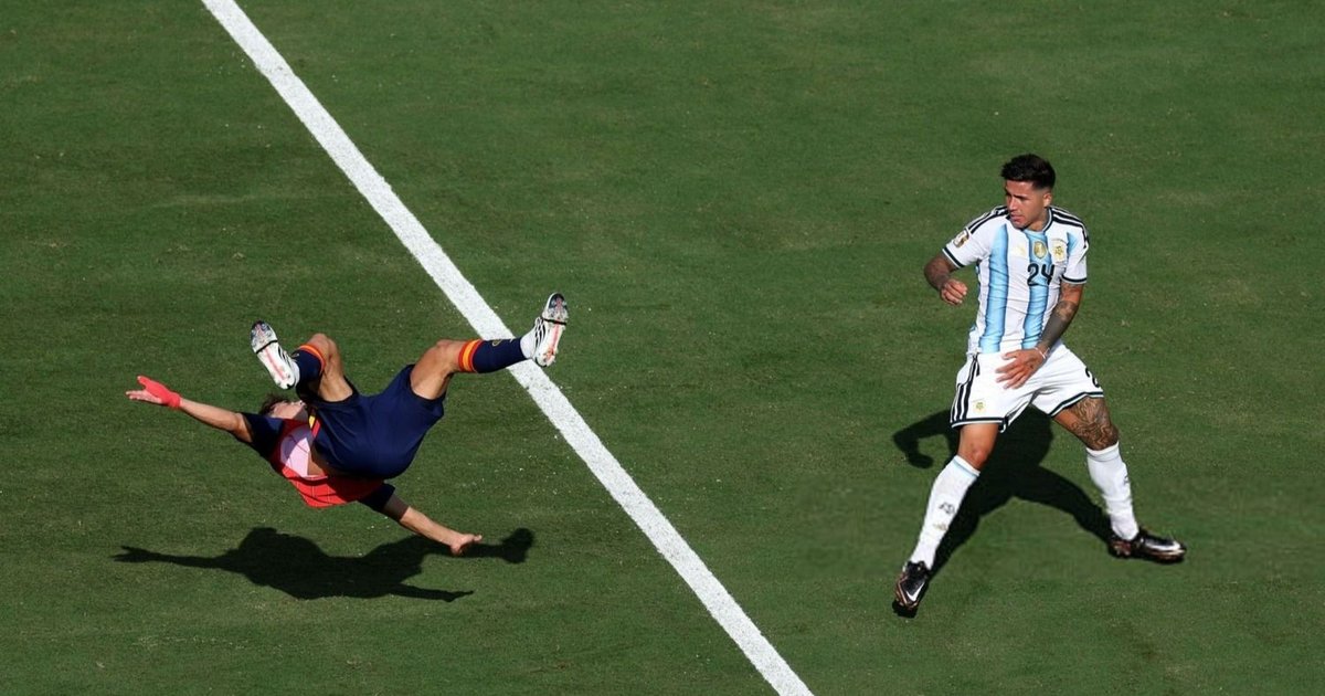 Así fue la roja de Enzo Fernández sobre el final del segundo tiempo entre Argentina y España