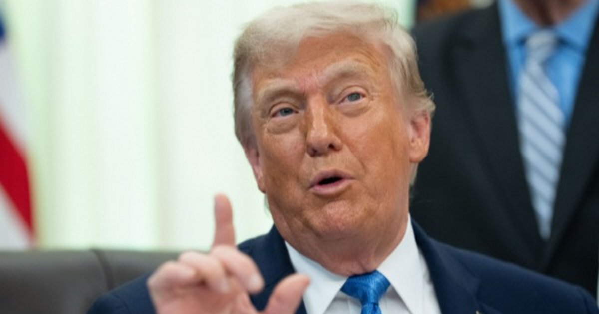 Trump amenaza con atacar sitio nuclear iraní