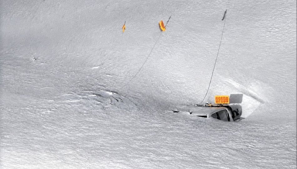 Temporal histórico en la Puna catamarqueña: rescatan familias y evacuan a mineros aislados por la nieve