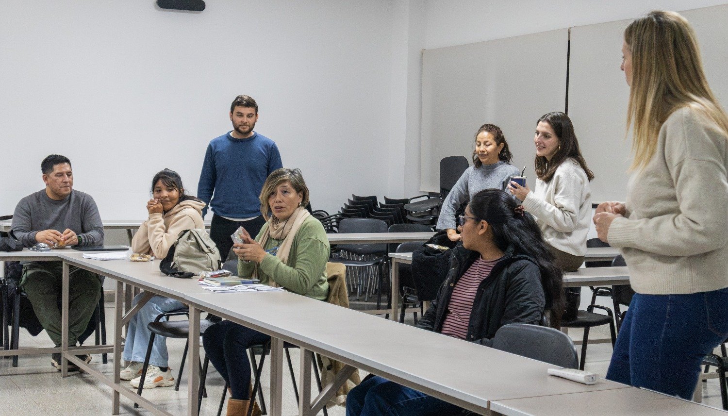 Emprendedores se capacitaron en comunicación y networking en un programa impulsado por UCASAL 