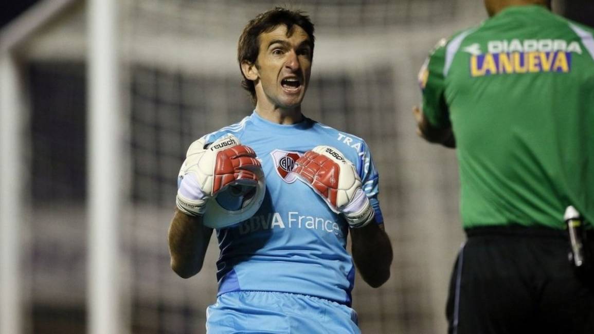 Barovero: desgarro y out por 15 días