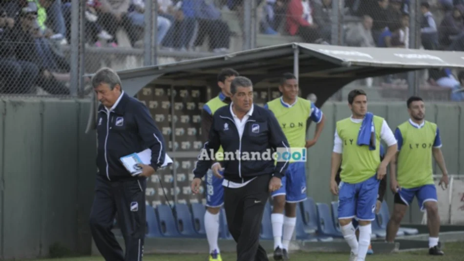 El Beto Pascutti cambió de planes para enfrentar a Defensores | Mitre