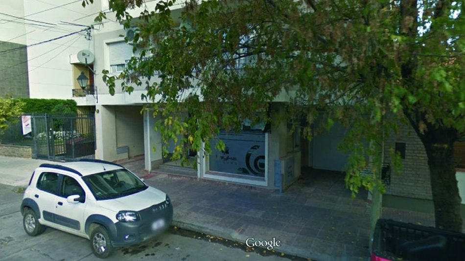 Golpearon, amenazaron y robaron a la empleada de una agencia de turismo