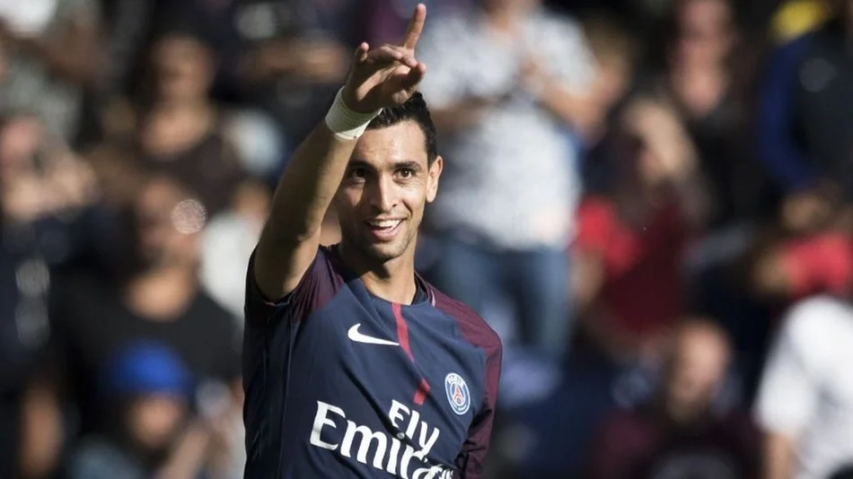 Pastore marcó un tanto en la victoria de PSG en el debut de liga