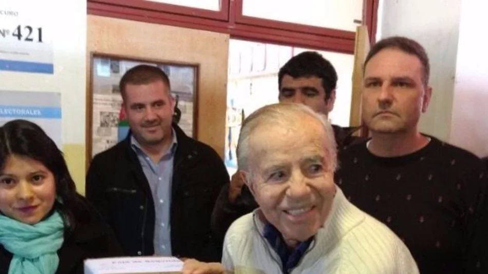 Menem votó en La Rioja y defendió su participación en las PASO