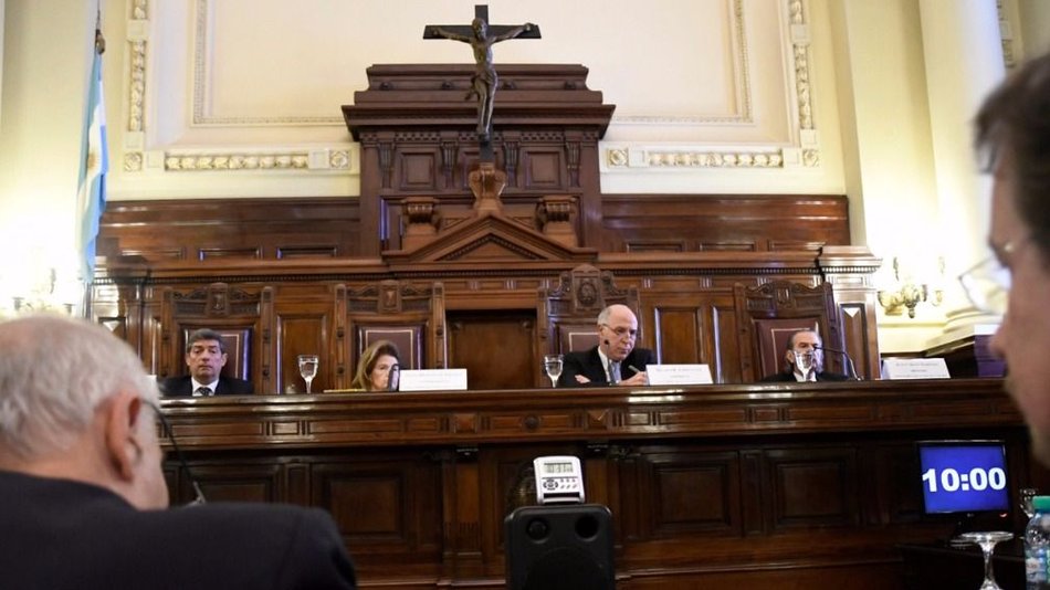 Video: resumen de la primera jornada de debate en la Corte 