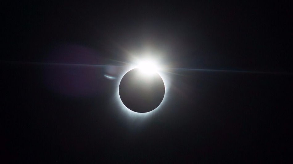Finalizó el eclipse solar que cruzó de costa a costa Estados Unidos