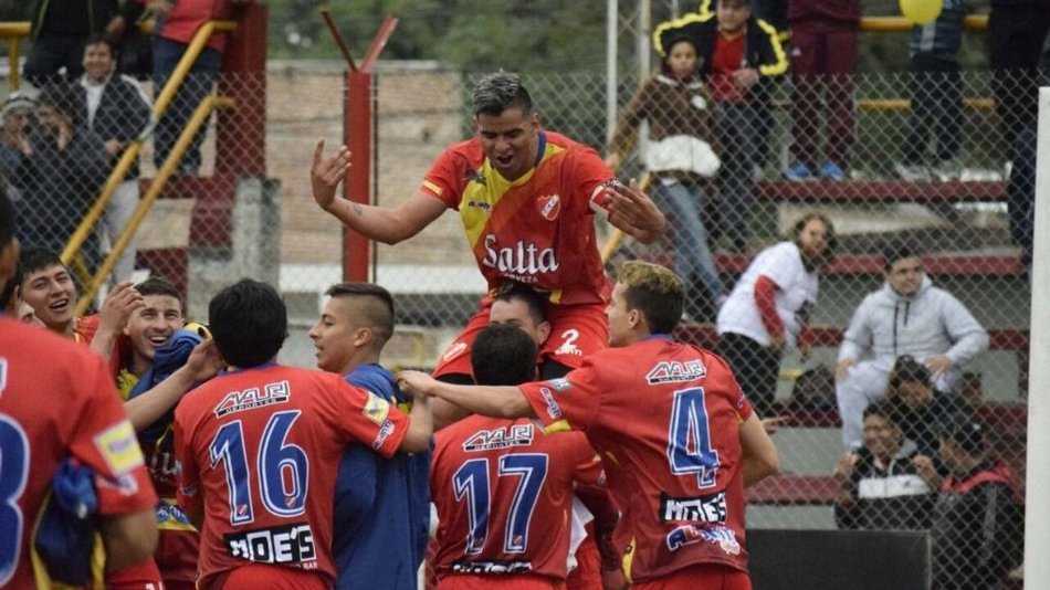 Independiente quiere mayor altura