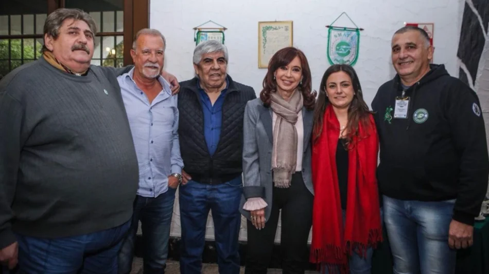 Cristina Kirchner se sube al “tren fantasma” del moyanismo