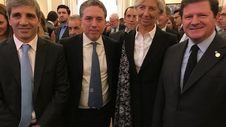 El FMI respaldó al Gobierno y aceptó el uso de reservas para pagar Lebacs