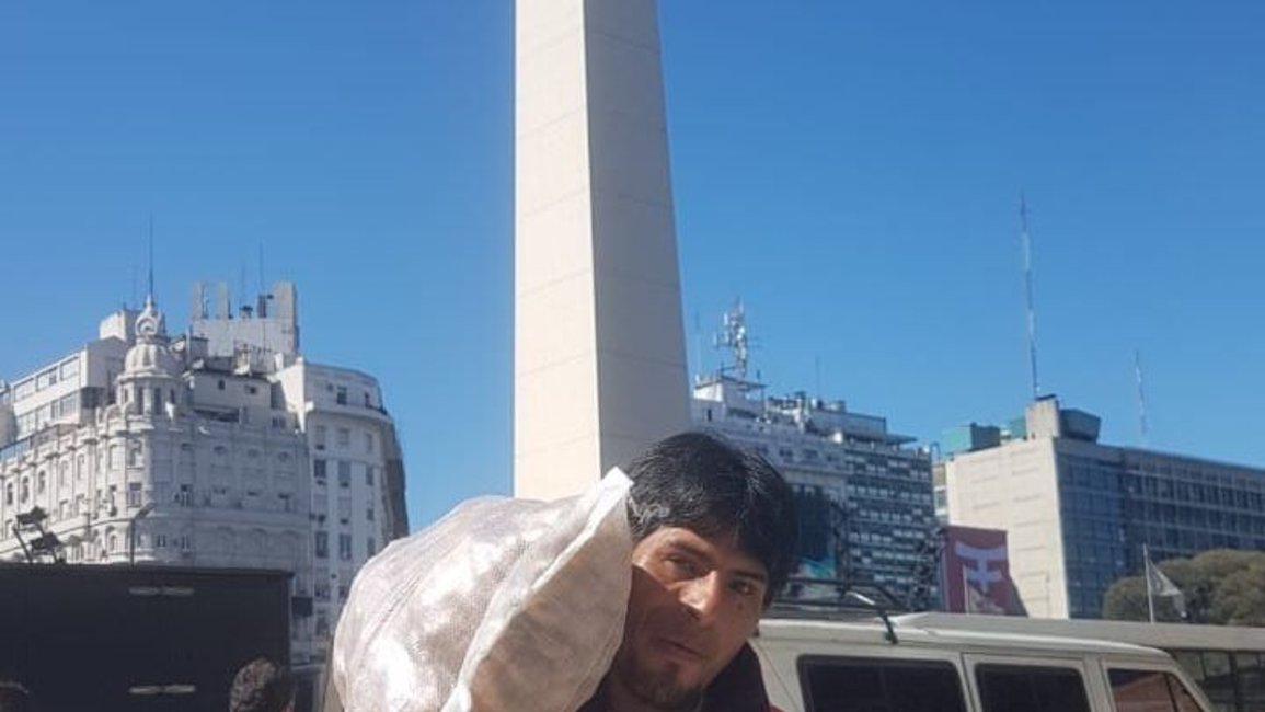 Las papas del cerro llegaron al Obelisco, en la Semana de Cultivos Andinos 