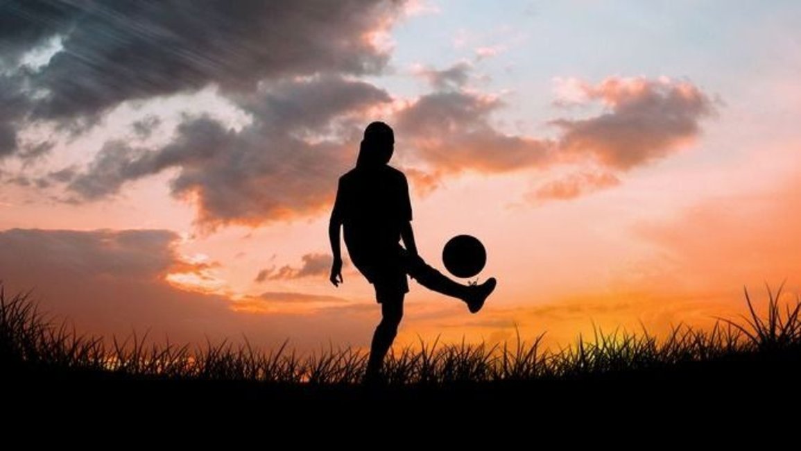 Primer encuentro de mujeres futbolistas en Molinos