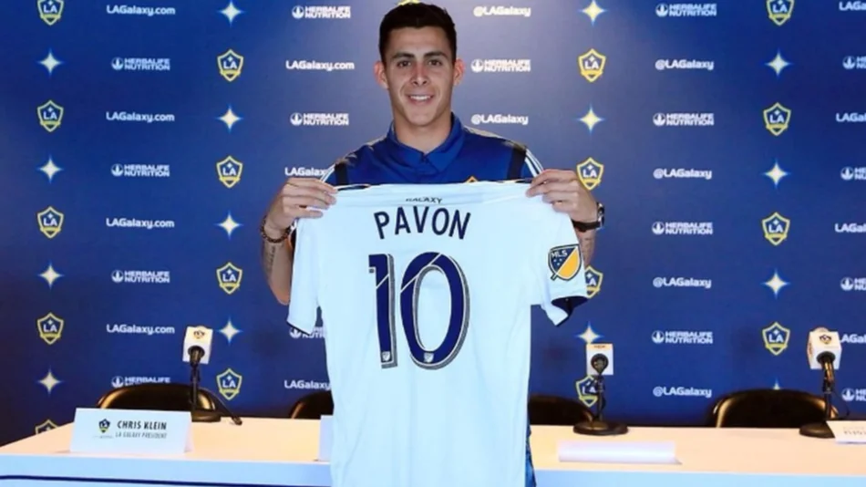 Pavón usará la camiseta número "10" en Los Angeles Galaxy