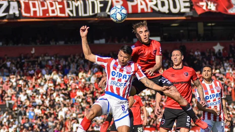 Newells venció a Unión y sale de la zona de descenso