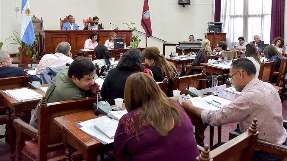 Se elegirán 343  concejales para los 60 municipios 