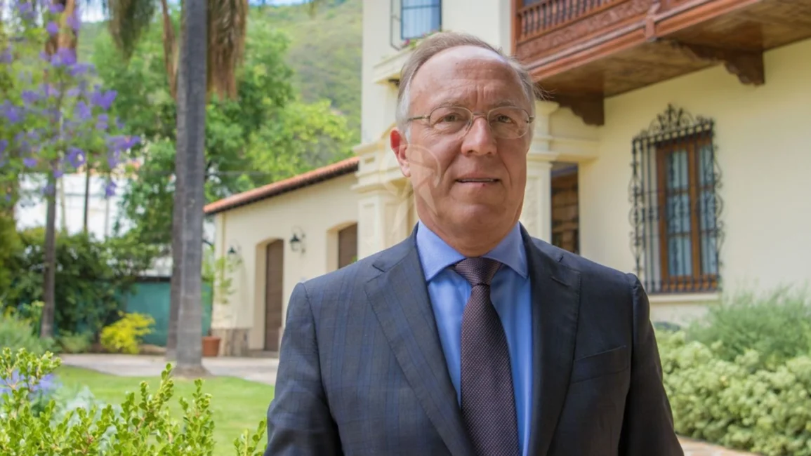 Economista de Alberto Fernández: "No planeamos reestructurar la deuda"