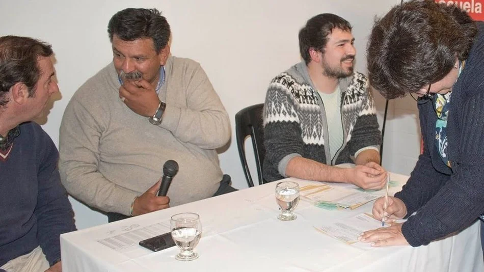 Entregaron a instituciones de El Carril, la recaudación del último Bingo 