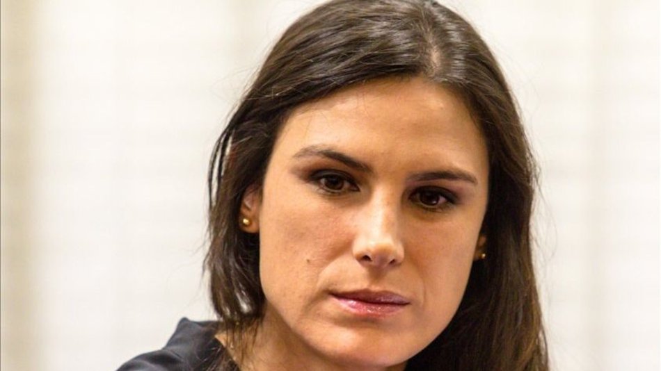 "Se afectan servicios  esenciales por la  medida de la Nación"