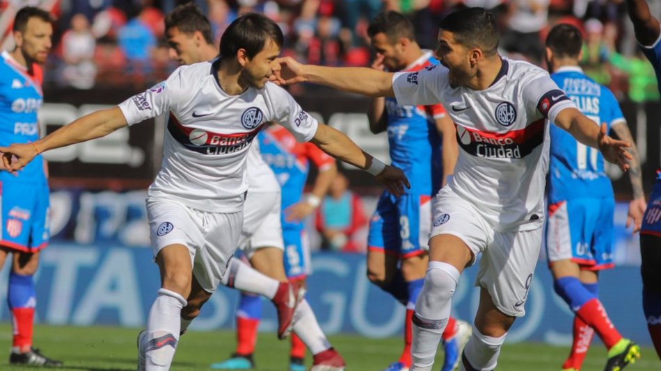 San Lorenzo derrotó a Unión y por ahora es único líder