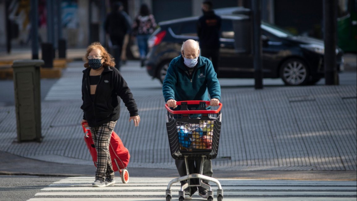 Argentina suma 5241 casos nuevos de coronavirus y 53 muertes