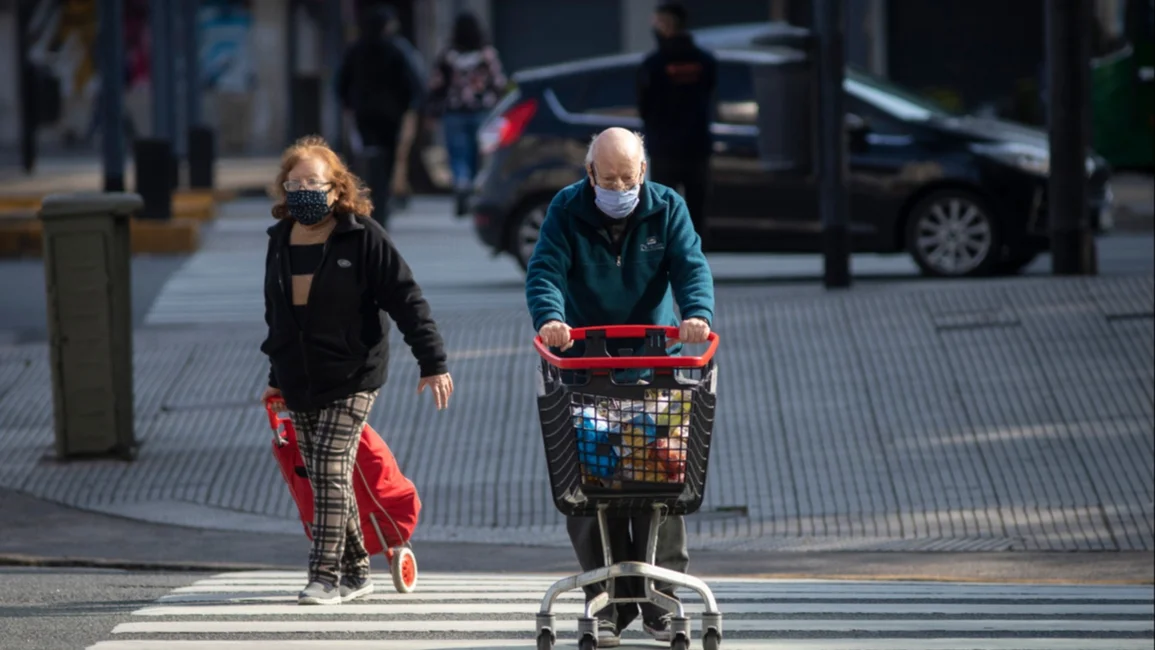 Argentina suma 5241 casos nuevos de coronavirus y 53 muertes