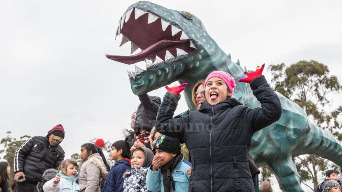 Se viene un "Día del niño" sin reuniones familiares y sin festivales 